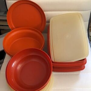 Vintage Set of Red and orange w/lids Plastic Storage Containers Tupperware